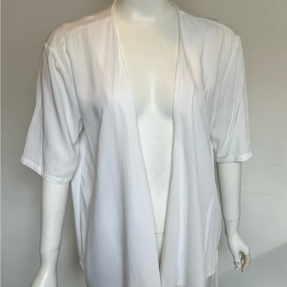 Ya Ya Womens  White Side Knot Assent Short Sleeve Top Blouse US 10 NWOT - Picture 3 of 11